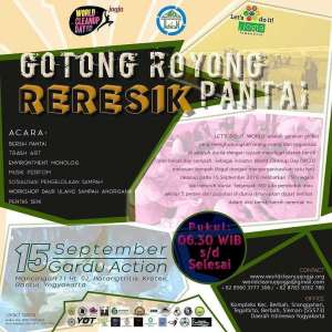 Gotong Royong Reresik Pantai