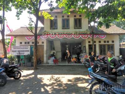 Pasar Gedongkuning Yogyakarta