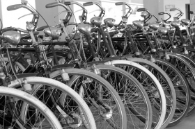 Kumpulan sepeda di Pasar Tunjungsari
