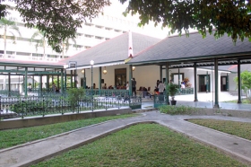 Pendopo Royal Ambarukmo, tempat berkumpulnya anggota komunitas biola