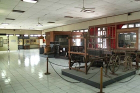 alat tenun bukan mesin