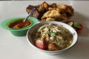 Soto sawah dan segala lauknya 