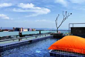 Pool_edelweis