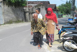 Akhirnya #MbahTo Pulang Kampung Akhirnya #MbahTo Pulang Kampung