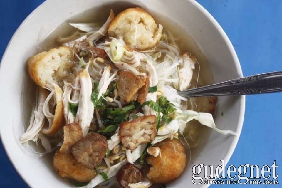 5 Warung Soto Joss di Jogja Yang Buat Kamu Ngga Sotoy Lagee 5 Warung Soto Joss di Jogja Yang Buat Kamu Ngga Sotoy Lagee