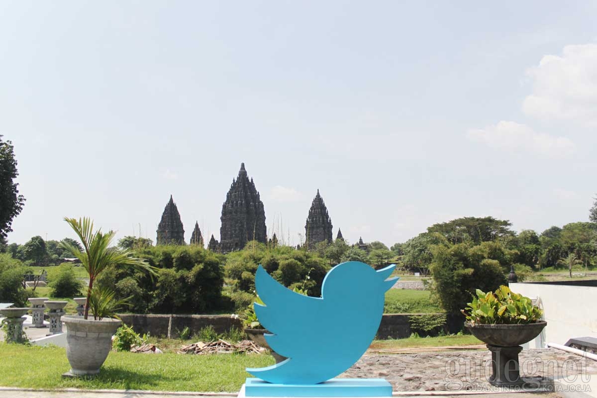 Ini Dia Tiga Objek Wisata Pertama Pemilik Akun Twitter Terverifikasi Ini Dia Tiga Objek Wisata Pertama Pemilik Akun Twitter Terverifikasi