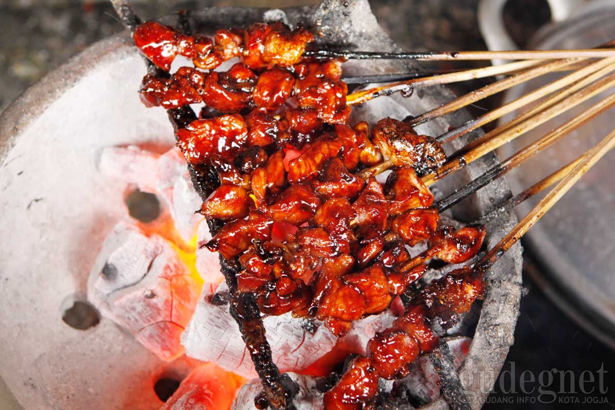 Jangan Nekat! Ini 9 Foto Kuliner Yang Boleh Dilihat Cuma Saat Berbuka Jangan Nekat! Ini 9 Foto Kuliner Yang Boleh Dilihat Cuma Saat Berbuka