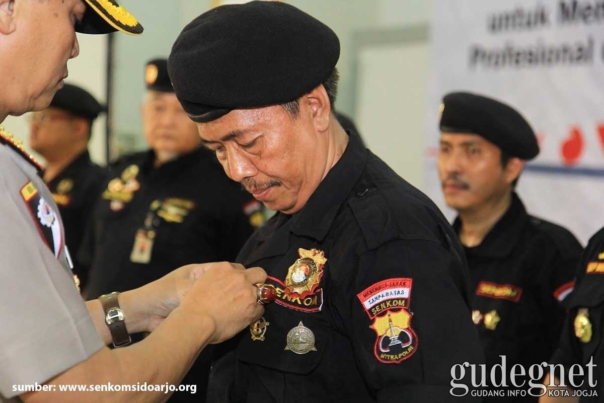 Mengenal Senkom, Jembatan Komunikasi Warga dan Polisi Mengenal Senkom, Jembatan Komunikasi Warga dan Polisi
