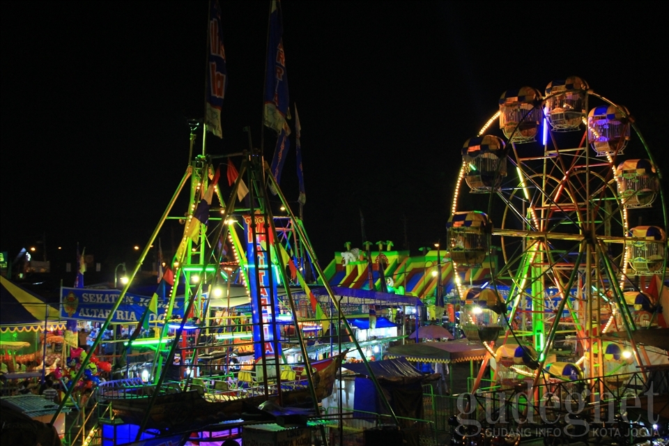 Tips Ke Pasar Malam Sekaten Jogja Tips Ke Pasar Malam Sekaten Jogja
