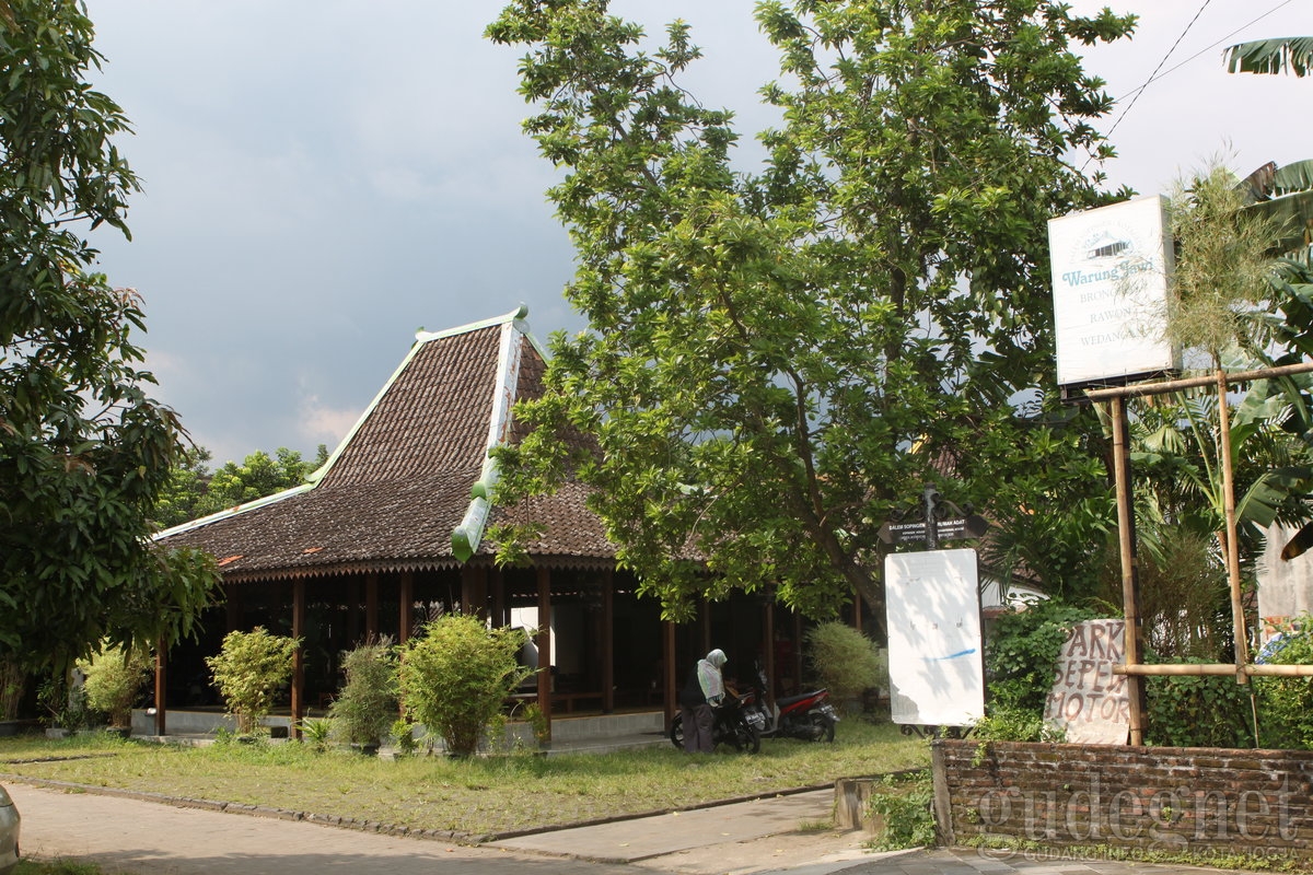 Kisah Dibalik Dalem Sopingen, Lokasi Pasar Keroncong Kotagede 2016 Kisah Dibalik Dalem Sopingen, Lokasi Pasar Keroncong Kotagede 2016