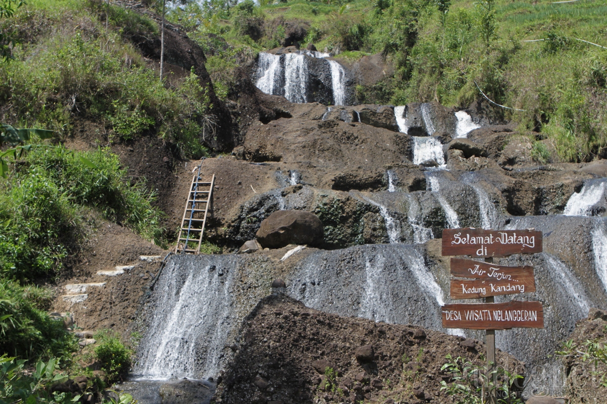 Air Terjun Tujuh Tingkat di Kedung Kandang