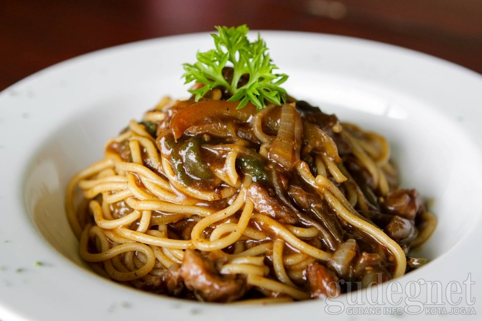 Nikmati Pasta Lezat dan Suasana Romantis di Pasta Banget Signature Nikmati Pasta Lezat dan Suasana Romantis di Pasta Banget Signature