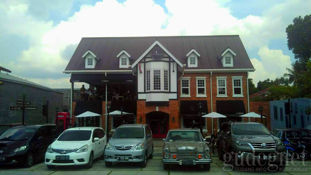 Mengenal Budaya Afternoon Tea Ala Cafe Brick Mengenal Budaya Afternoon Tea Ala Cafe Brick