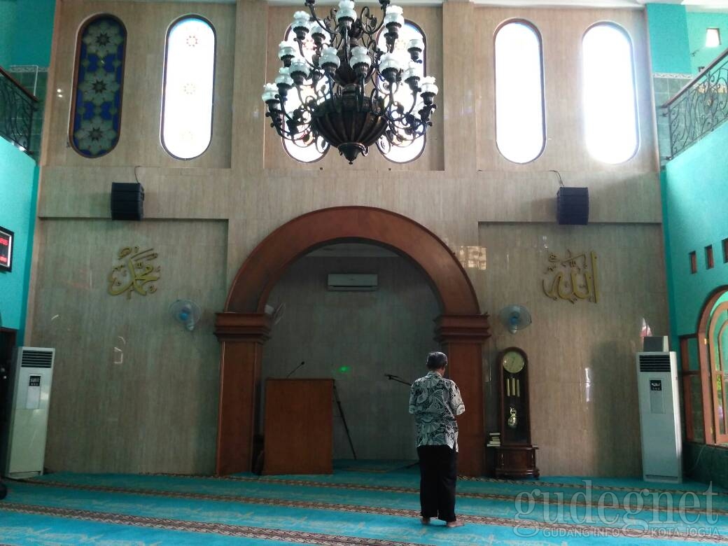 Muzammil Hasbalah Akan Jadi Imam Shalat Tarawih di Jogokariyan Muzammil Hasbalah Akan Jadi Imam Shalat Tarawih di Jogokariyan