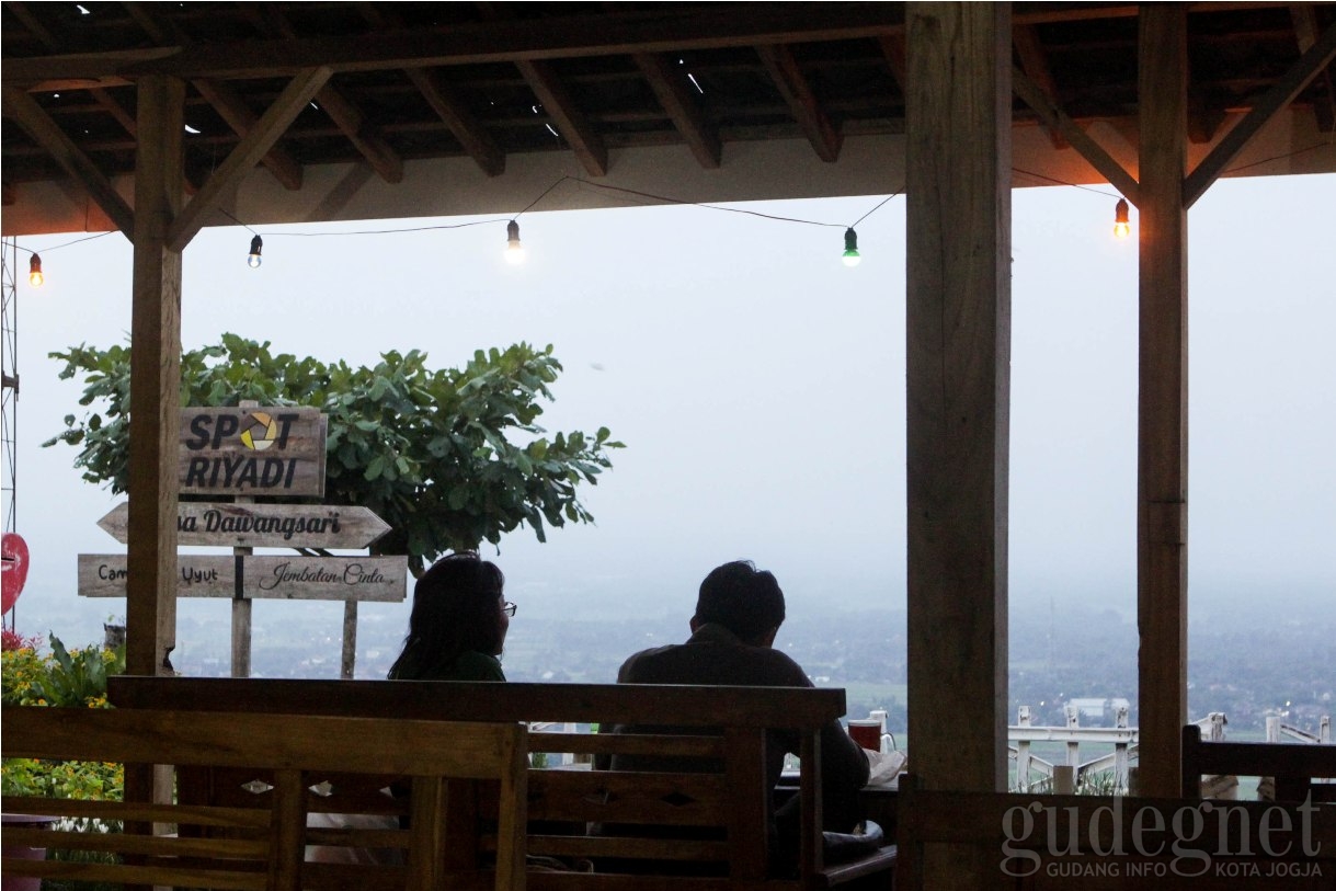Berbuka dan Berwisata di Spot Riyadi Berbuka dan Berwisata di Spot Riyadi