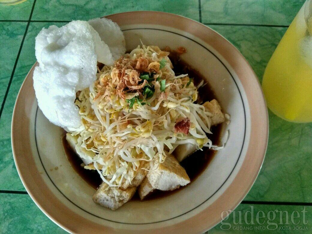 Kupat Tahu Kancilan, Kuliner Lezat di Ngaglik Sleman Kupat Tahu Kancilan, Kuliner Lezat di Ngaglik Sleman