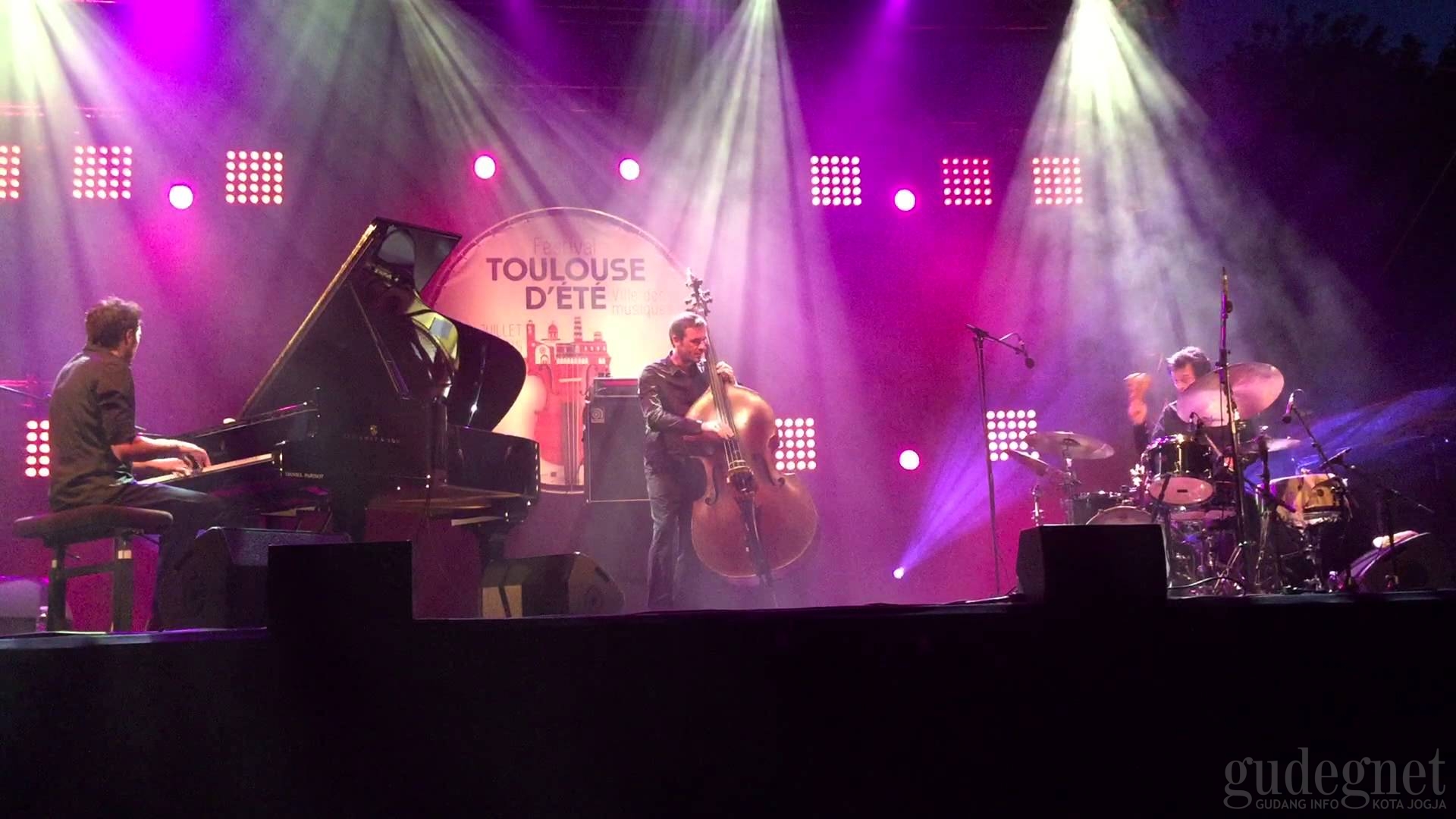 Trio Remi Panossian Akan Ramaikan Panggung Ngayogjazz 2017 Trio Remi Panossian Akan Ramaikan Panggung Ngayogjazz 2017