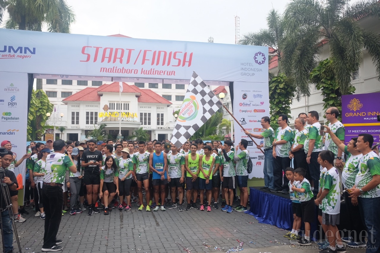 Lebih dari 1500 Pelari Meriahkan Malioboro KulineRun Lebih dari 1500 Pelari Meriahkan Malioboro KulineRun