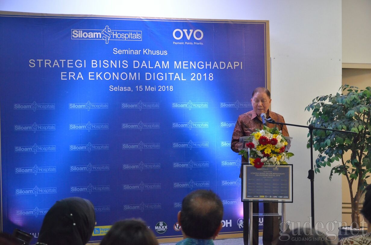 Strategi Menghadapi Era Ekonomi Digital Strategi Menghadapi Era Ekonomi Digital