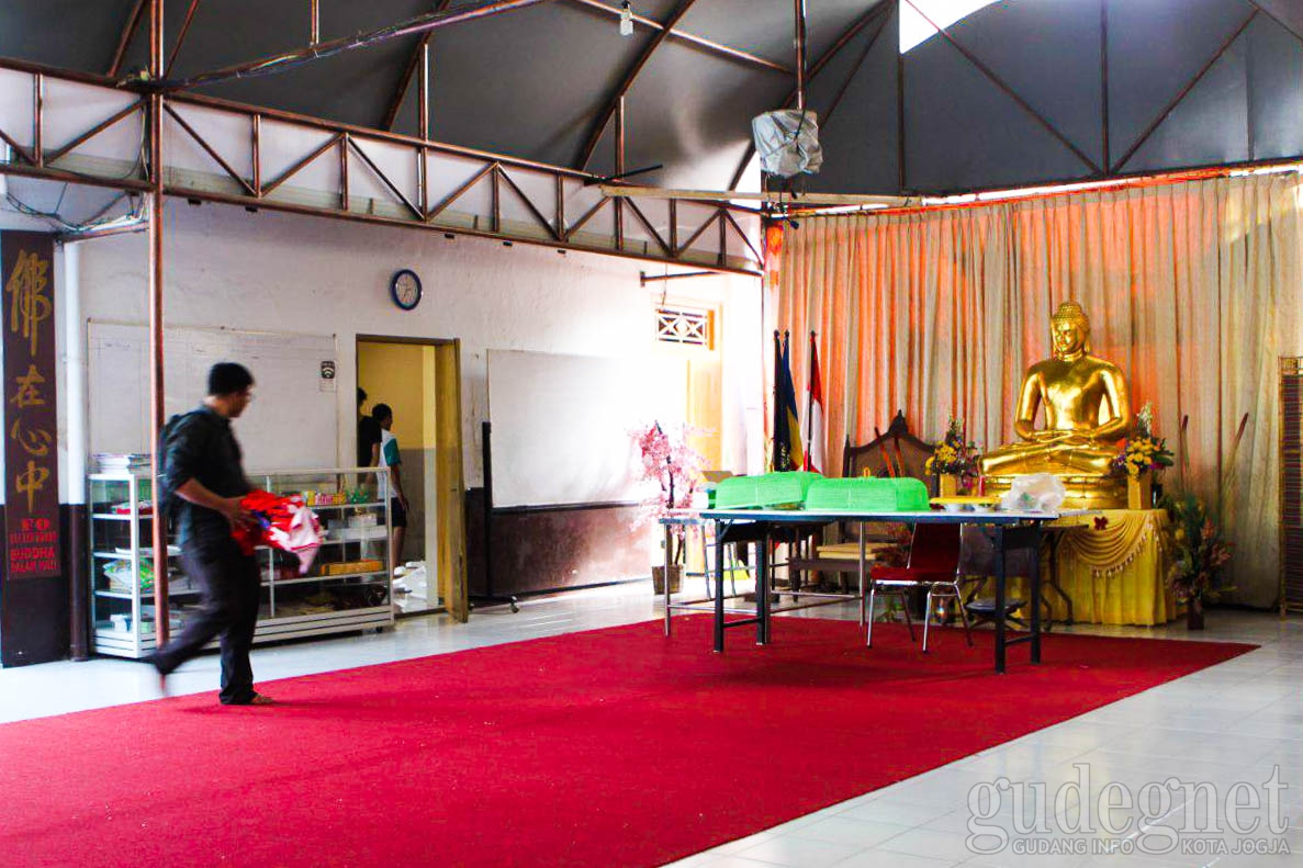 Pesan Waisak 2562: Bertindak - Berucap - Berpikiran Baik Memperkokoh Keutuhan Bangsa Pesan Waisak 2562: Bertindak - Berucap - Berpikiran Baik Memperkokoh Keutuhan Bangsa