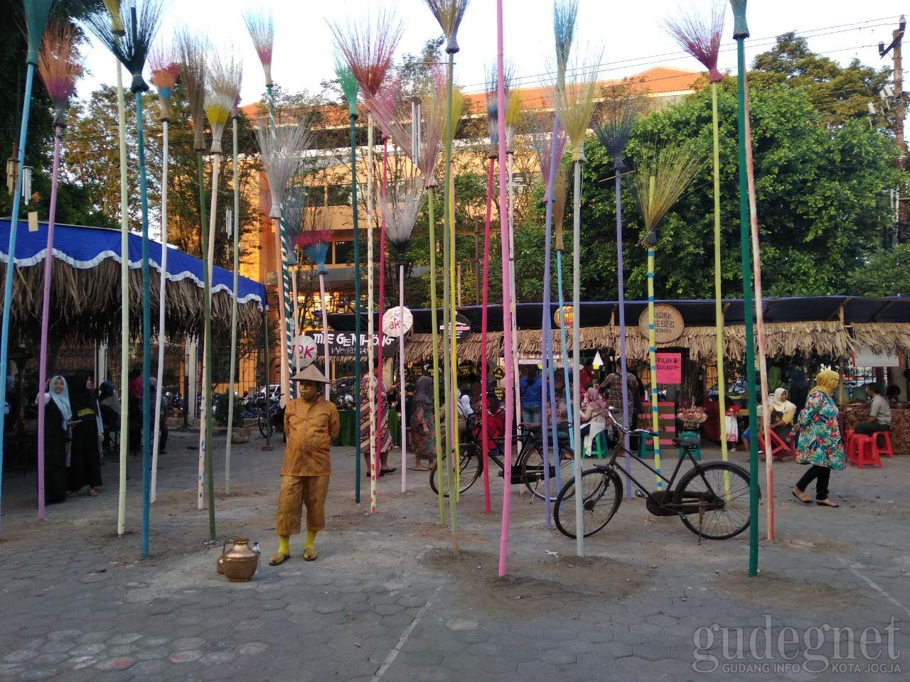 Pembukaan Pasar Kangen 2018 Berlangsung Meriah Pembukaan Pasar Kangen 2018 Berlangsung Meriah