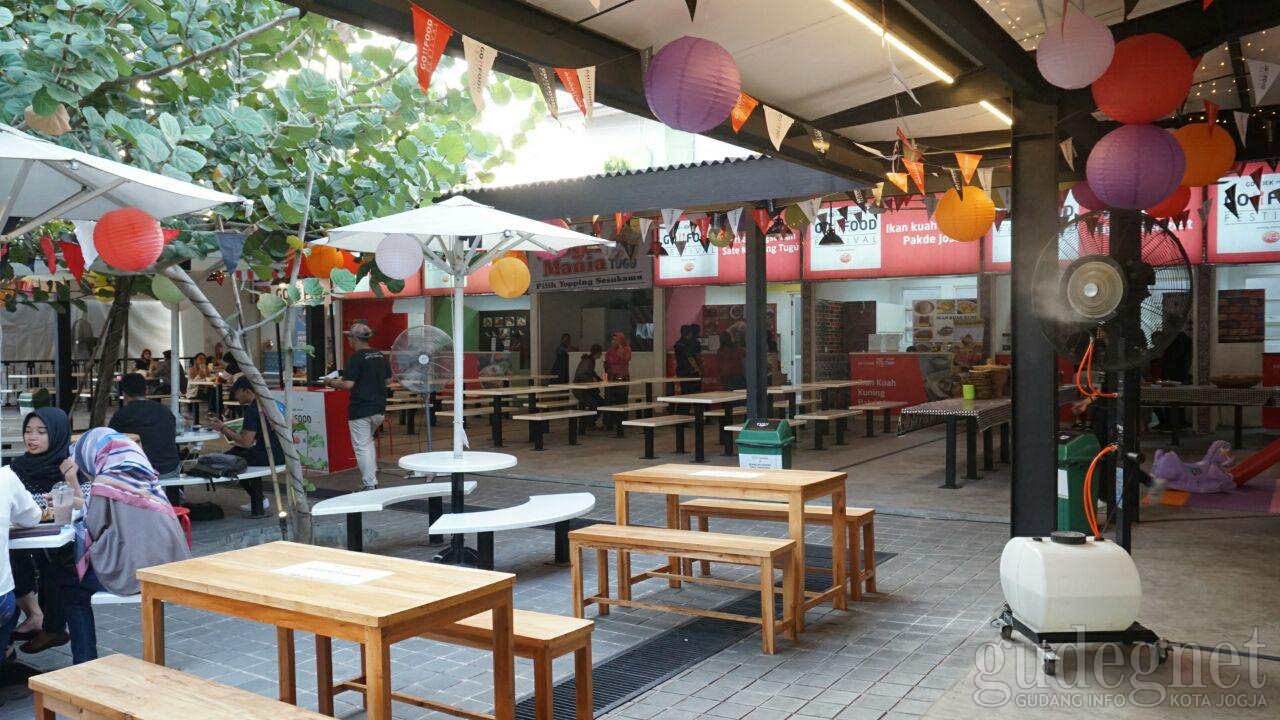 Kampung Tugu, Pusat Kuliner Pemberdaya UKM Jogja Kampung Tugu, Pusat Kuliner Pemberdaya UKM Jogja