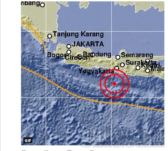 Dini Hari, Jogja Diguncang Gempa 5,8 SR Dini Hari, Jogja Diguncang Gempa 5,8 SR