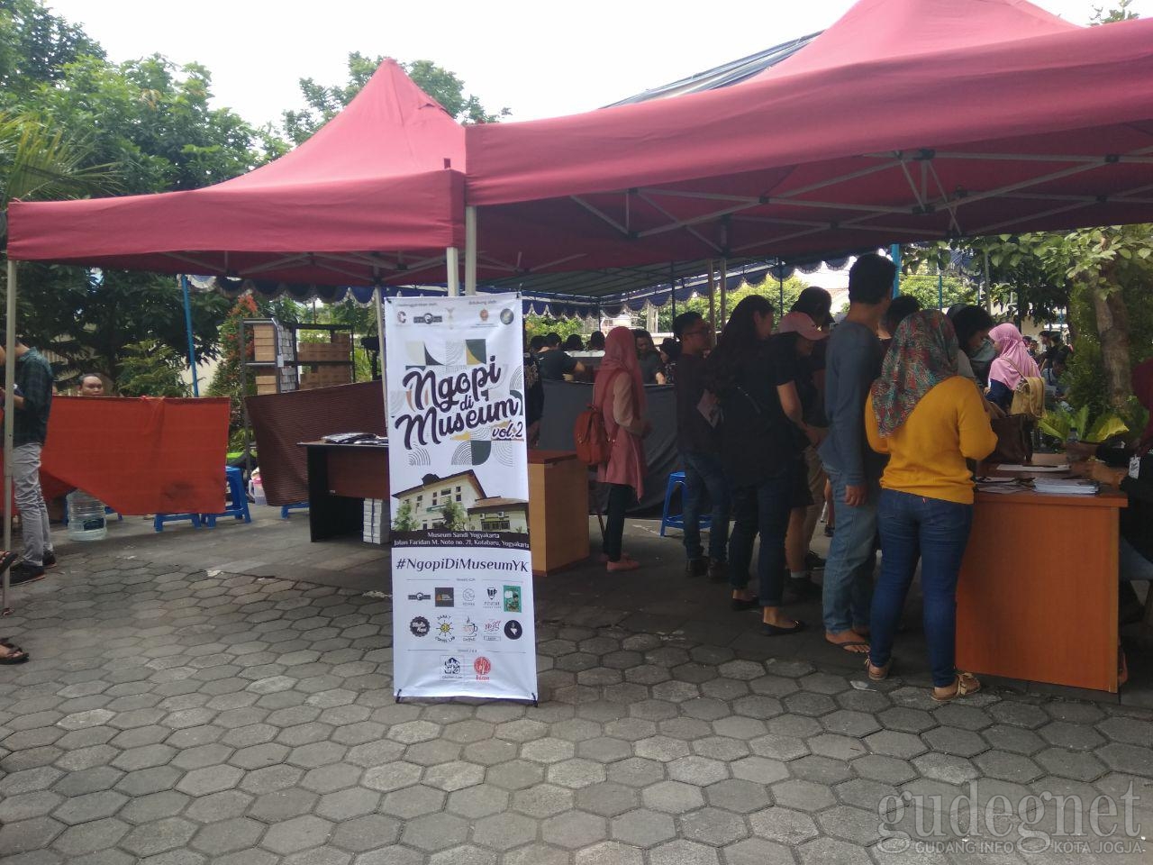 Agenda Akhir Pekan (13-14 Oktober 2018) Agenda Akhir Pekan (13-14 Oktober 2018)