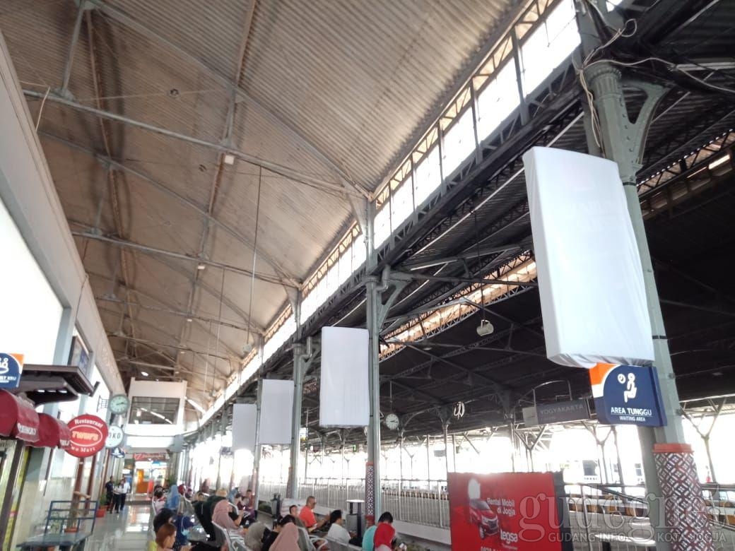 Dukung Pelestarian Batik, KAI Hiasi Sudut Stasiun Tugu dengan Batik Dukung Pelestarian Batik, KAI Hiasi Sudut Stasiun Tugu dengan Batik