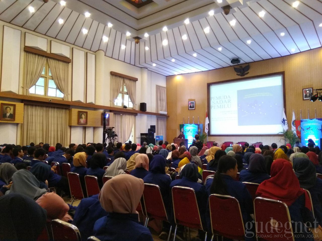 Kominfo Gelar Diskusi Publik Pemuda Sadar Pemilu Kominfo Gelar Diskusi Publik Pemuda Sadar Pemilu