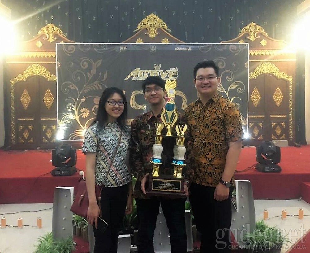 Lomba Karya Tulis Ilmiah di UNS, UAJY Raih Juara 3 Lomba Karya Tulis Ilmiah di UNS, UAJY Raih Juara 3