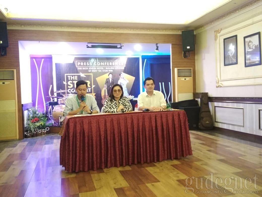 Soft Opening Sleman City Hall Bertabur Bintang Soft Opening Sleman City Hall Bertabur Bintang