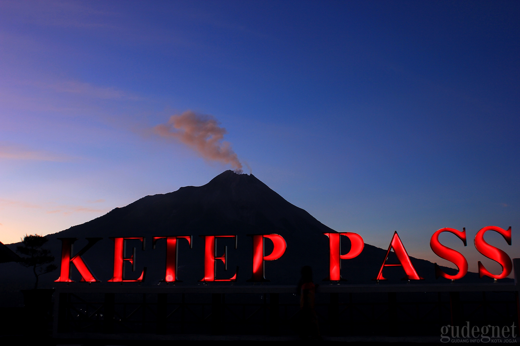 BPPTKG: Merapi Alami 50 Guguran Namun Tetap Aman BPPTKG: Merapi Alami 50 Guguran Namun Tetap Aman