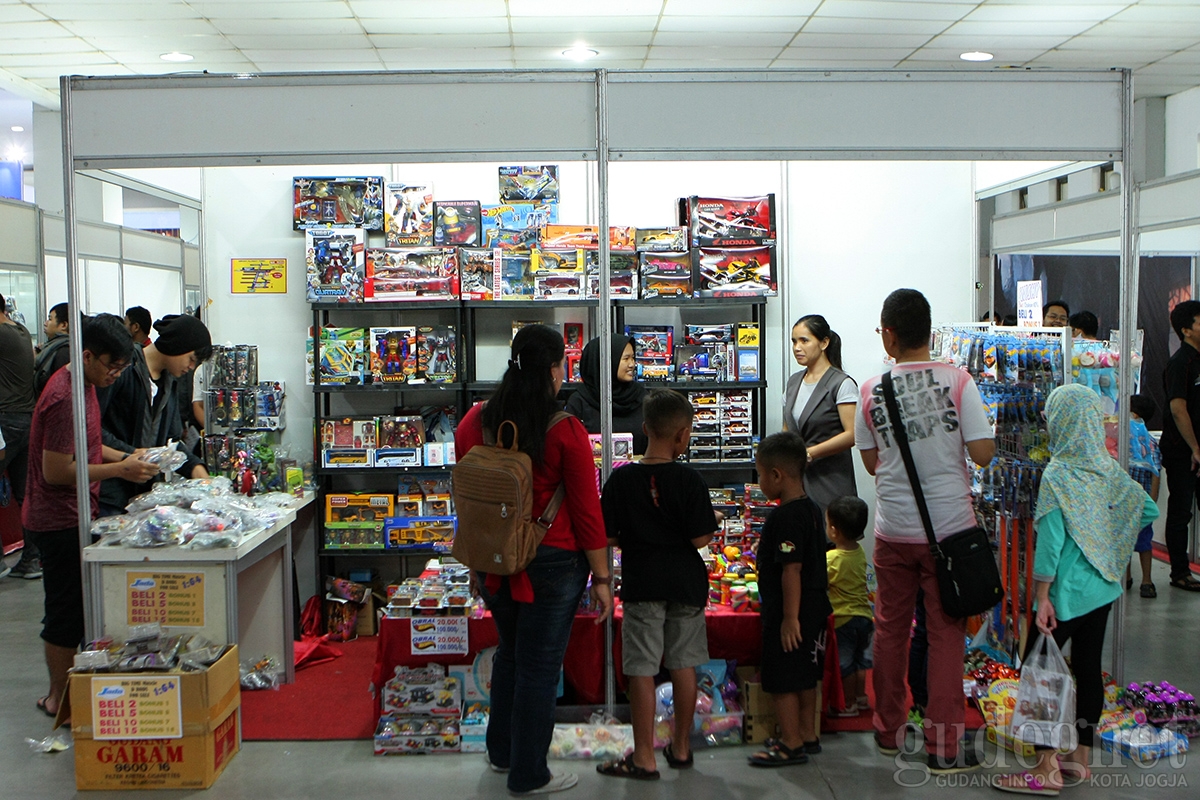 Ratusan Anak Muda Kumpul di Jogja Hobbies Festival Ratusan Anak Muda Kumpul di Jogja Hobbies Festival