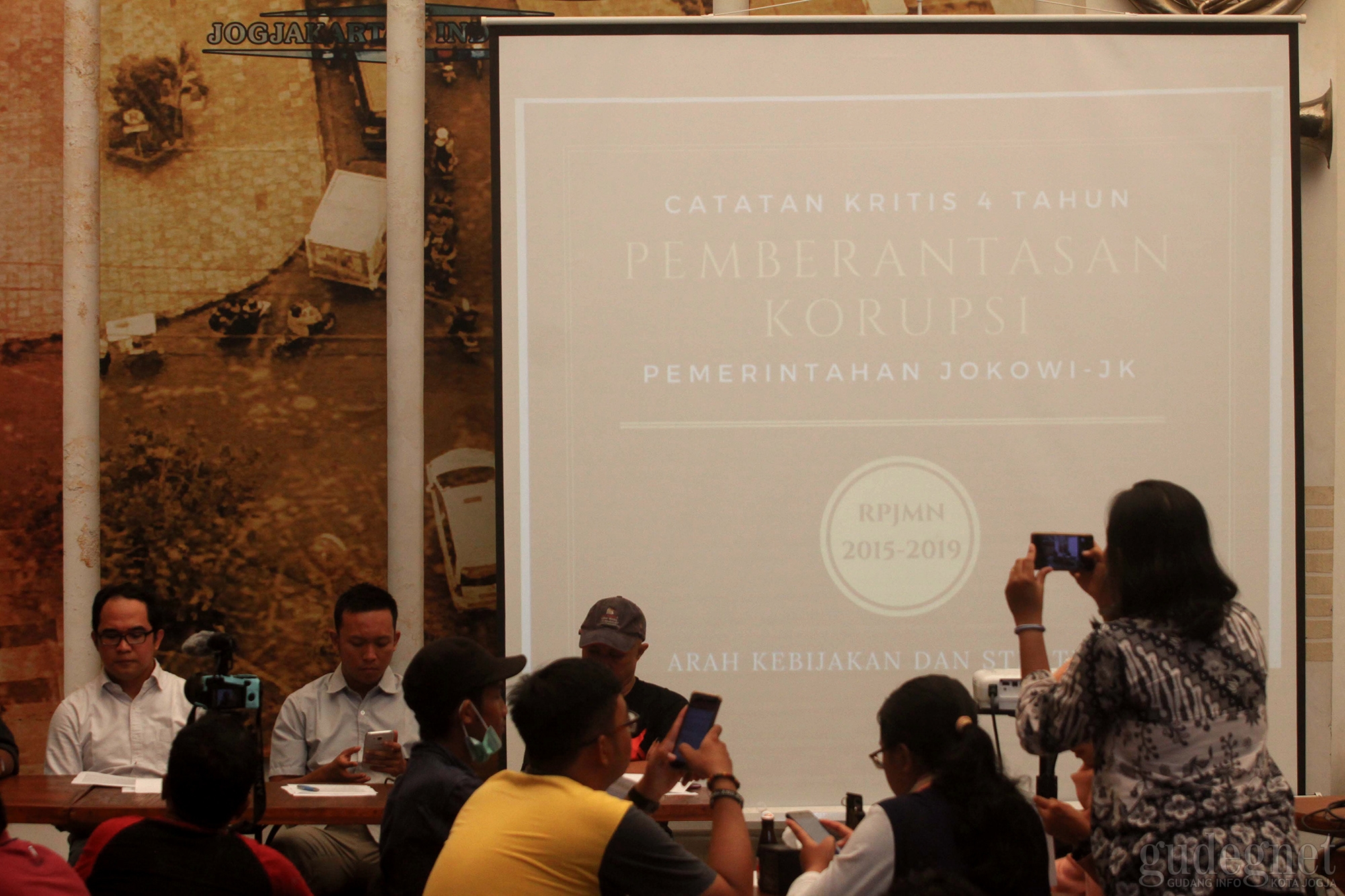 PUKAT UGM: Korupsi di DIY Minim, Tapi Tetap Butuh Pengawasan PUKAT UGM: Korupsi di DIY Minim, Tapi Tetap Butuh Pengawasan