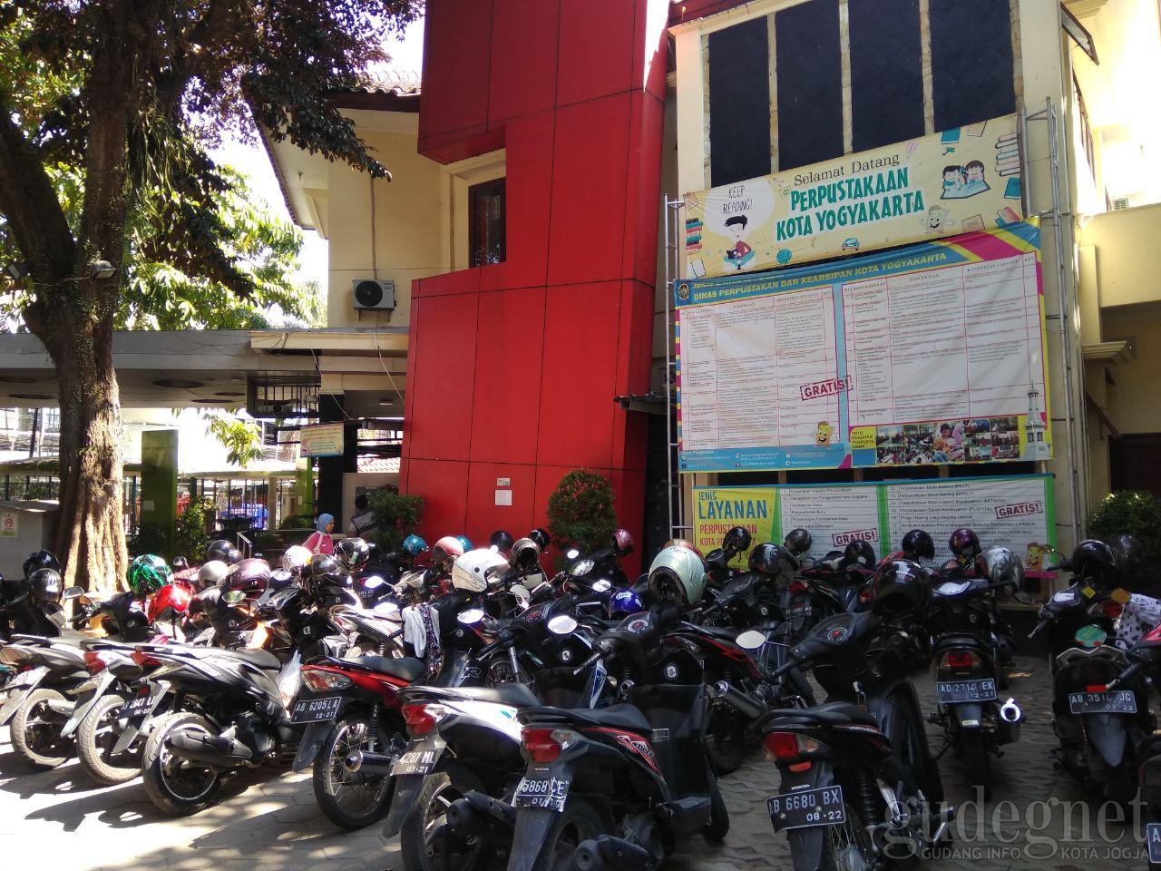 Kini Perpustakaan Kota Jogja buka 20 Jam Kini Perpustakaan Kota Jogja buka 20 Jam