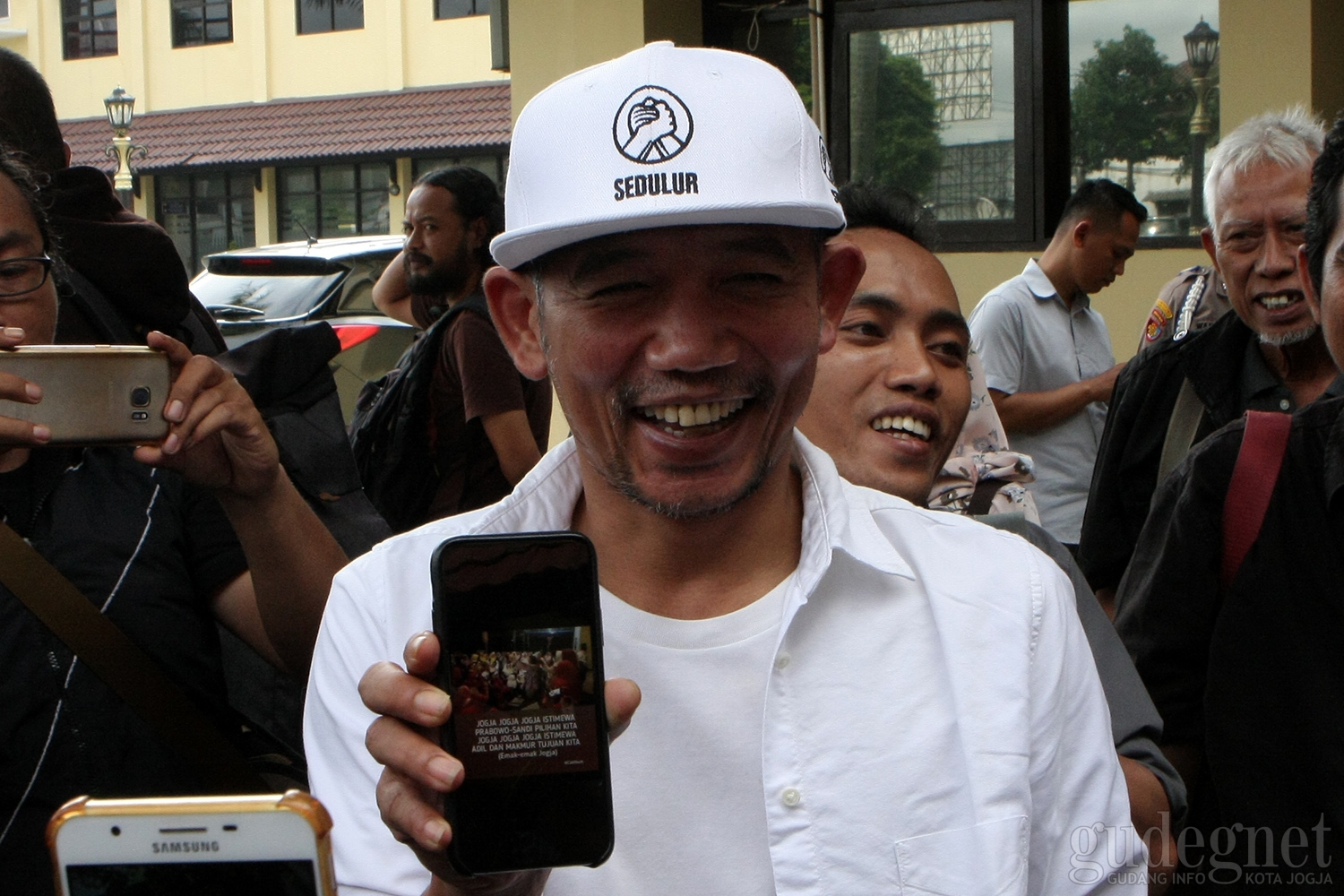 Marzuki Kill The DJ Protes Lagu Miiliknya Dipakai Kampanye Marzuki Kill The DJ Protes Lagu Miiliknya Dipakai Kampanye