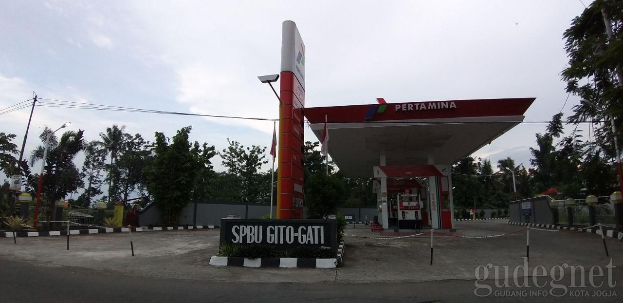Sebulan Pasca Penutupan Jalan Gito Gati, Ekonomi Lumpuh Sebulan Pasca Penutupan Jalan Gito Gati, Ekonomi Lumpuh