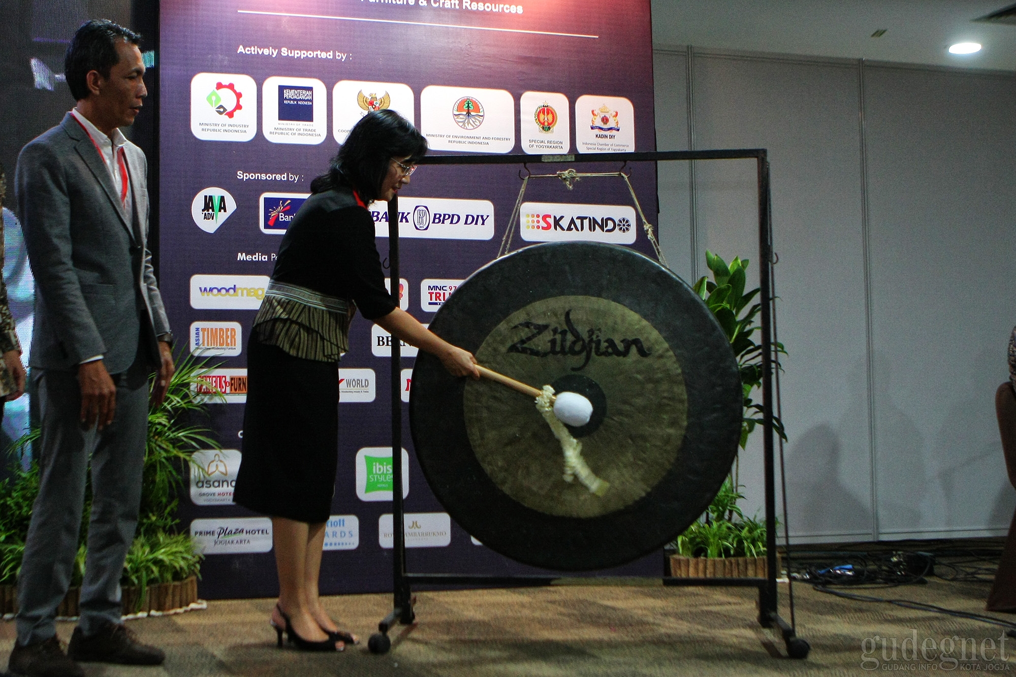 Dirjen IKMA Kemenperin RI Resmi Buka Jiffina 2019 Dirjen IKMA Kemenperin RI Resmi Buka Jiffina 2019