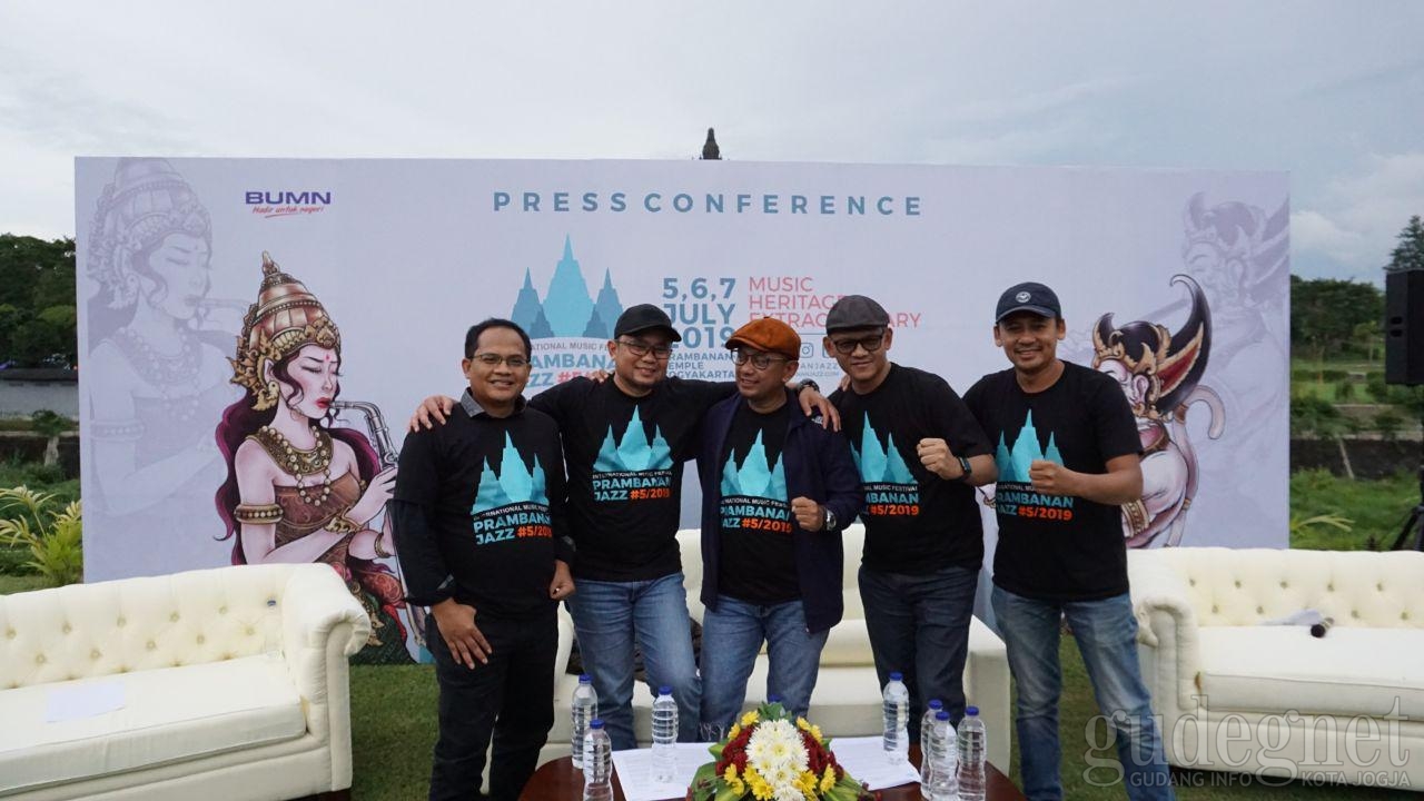 Prambanan Jazz #5 Tarik Penonton Milenial dengan Artis-Artis Muda Prambanan Jazz #5 Tarik Penonton Milenial dengan Artis-Artis Muda