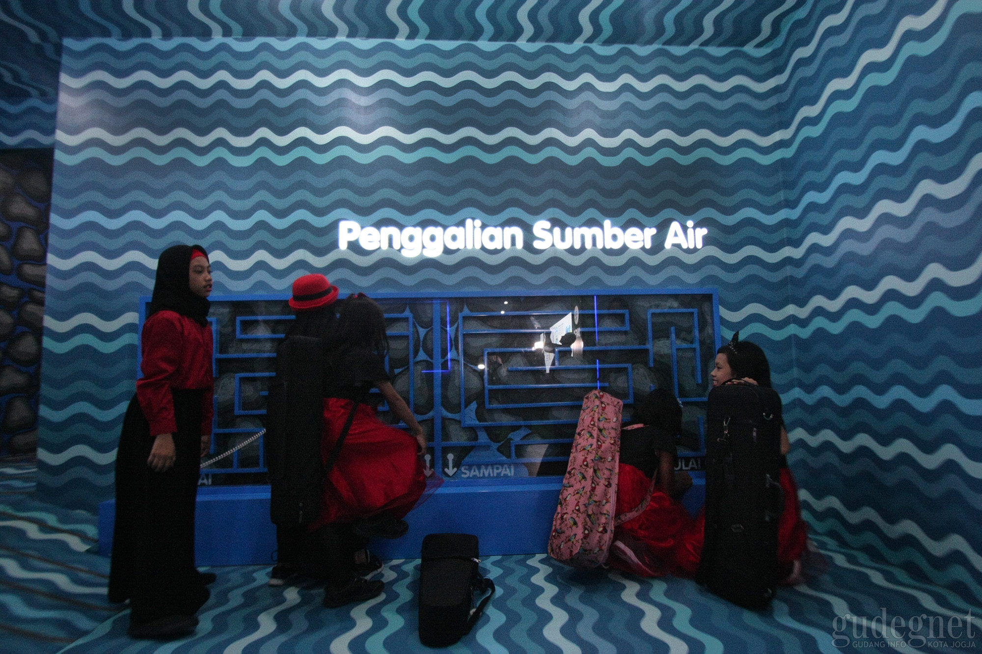 Zona AMIR Taman Pintar, Berikan Edukasi Hidrasi Sejak Dini Zona AMIR Taman Pintar, Berikan Edukasi Hidrasi Sejak Dini