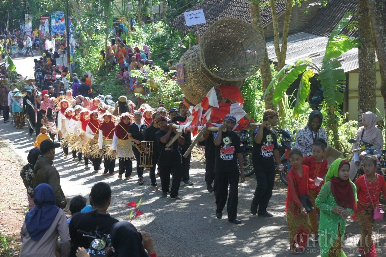 Merti Dusun Pedukuhan Tangkil, Ungkapan Syukur atas Berkah Alam Merti Dusun Pedukuhan Tangkil, Ungkapan Syukur atas Berkah Alam