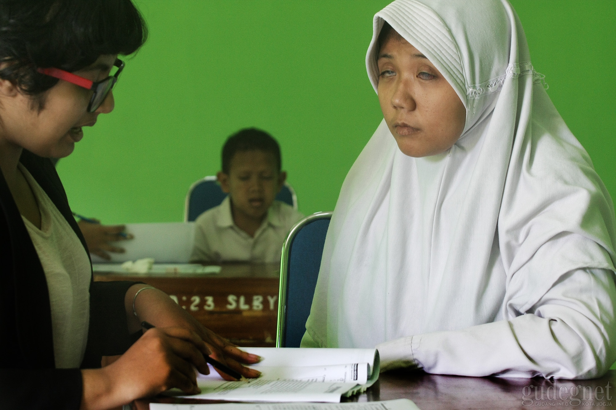 MTs Luar Biasa Yaketunis Jalani UN dengan Metoda Dibacakan MTs Luar Biasa Yaketunis Jalani UN dengan Metoda Dibacakan