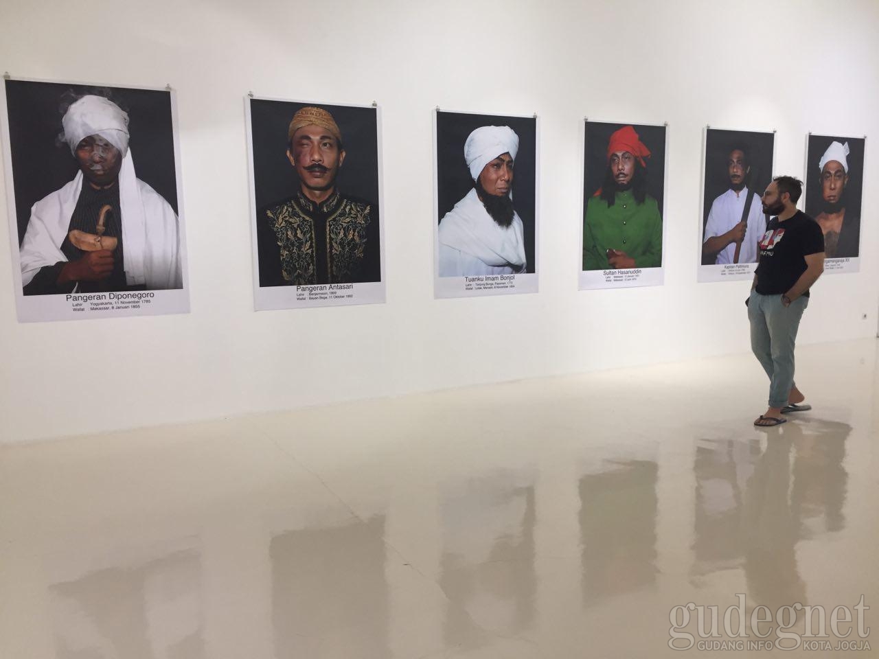 'Diverting Politics of Re(Presentation)' Tampilkan Karya Seniman Indonesia dan Taiwan 'Diverting Politics of Re(Presentation)' Tampilkan Karya Seniman Indonesia dan Taiwan