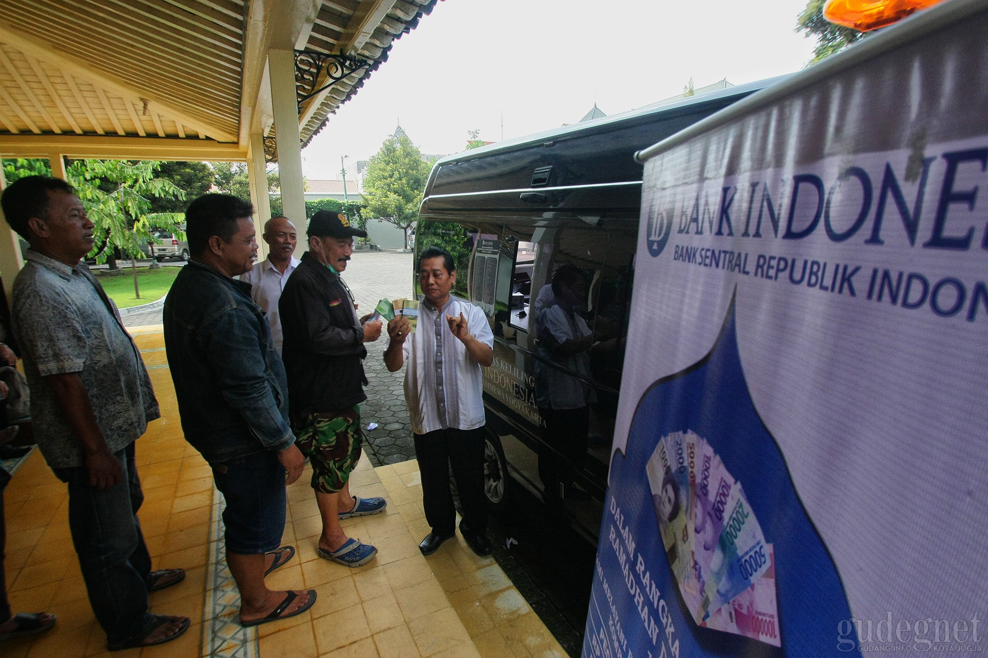 Ayo Tukar Uang Baru untuk Lebaran, Ini Lokasinya Ayo Tukar Uang Baru untuk Lebaran, Ini Lokasinya