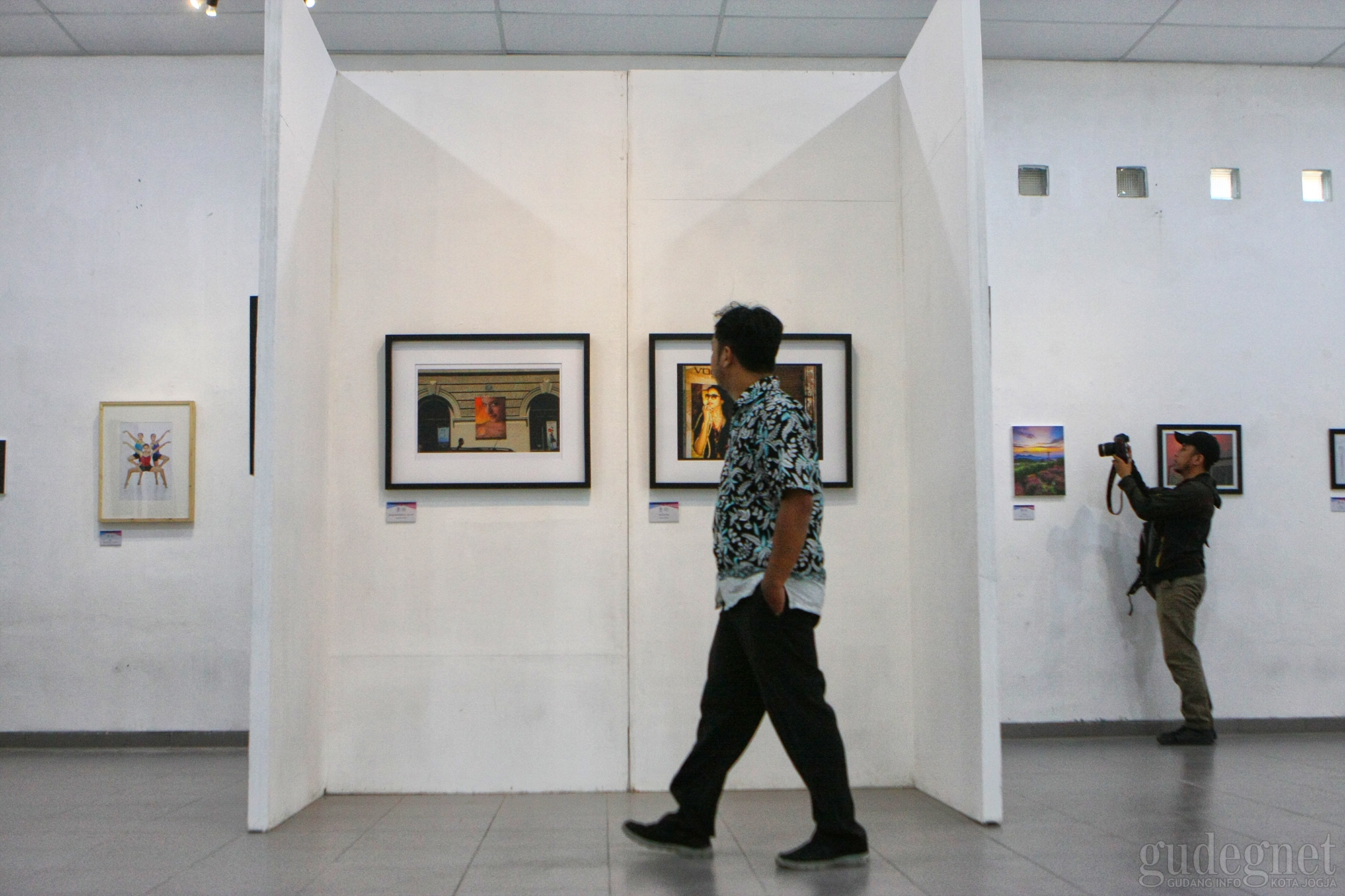 FSMR ISI Gelar Pameran Fotografi Kecerdasan Buatan Era Revolusi 4.0 FSMR ISI Gelar Pameran Fotografi Kecerdasan Buatan Era Revolusi 4.0