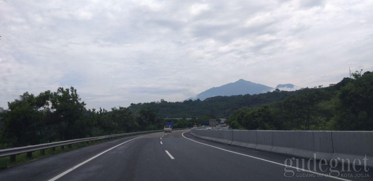 Yogya Akan Segera Terhubung Melalui Tol Yogya Akan Segera Terhubung Melalui Tol