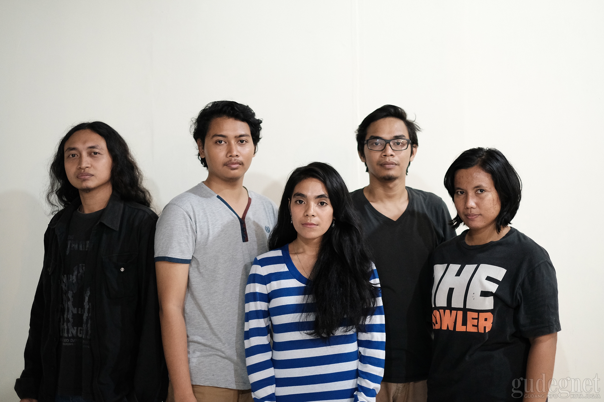 Sihir Kata: Terjemahkan Informasi dalam Penciptaan Karya Seni Rupa Sihir Kata: Terjemahkan Informasi dalam Penciptaan Karya Seni Rupa