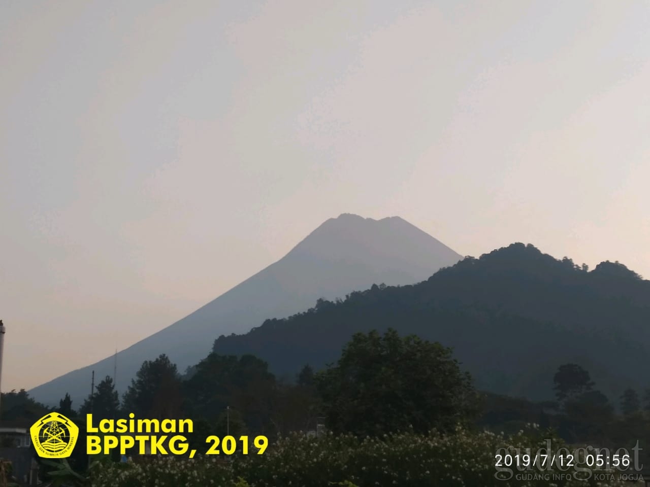 Merapi Hari Ini Merapi Hari Ini