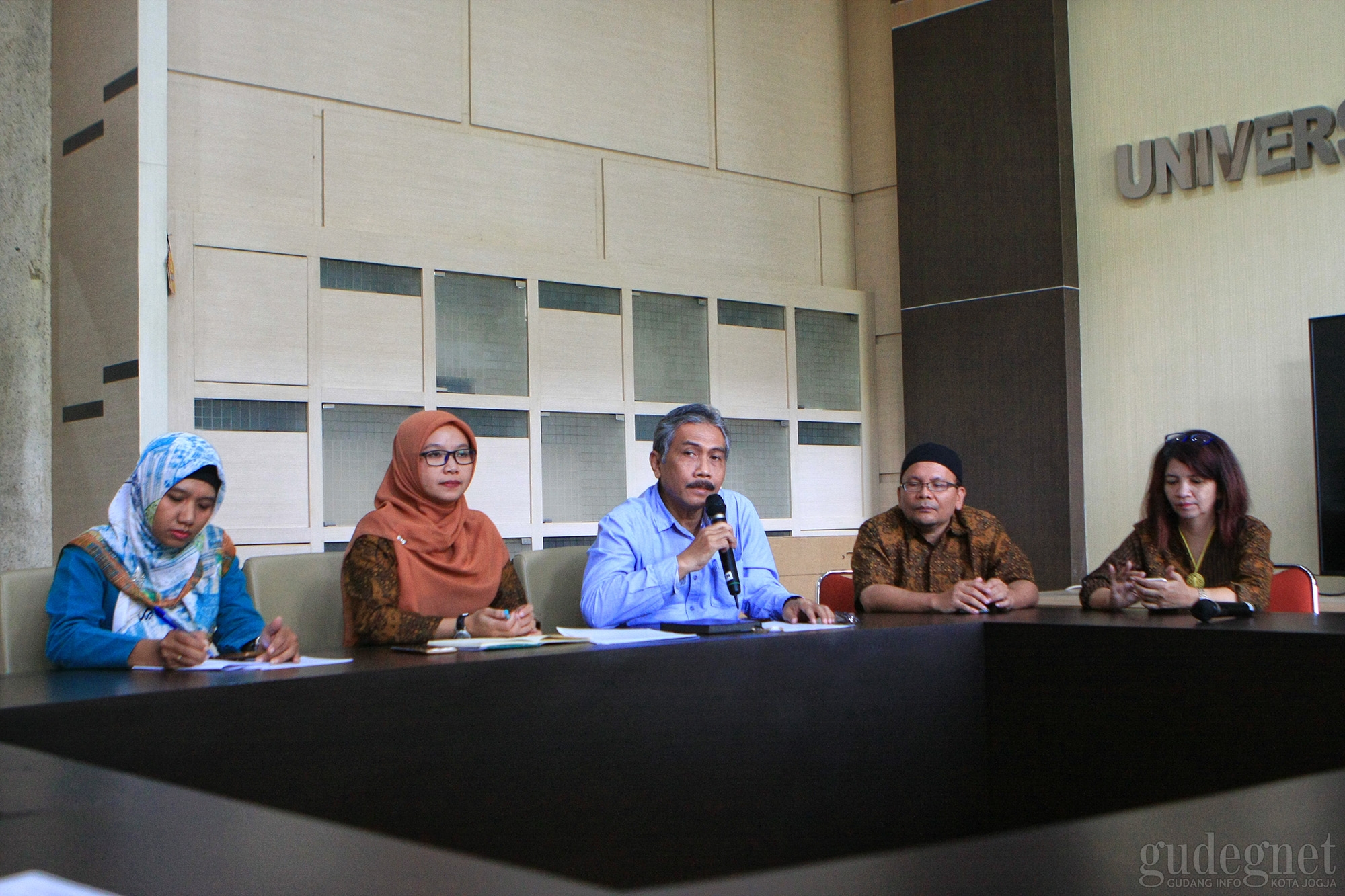 FIB UGM Siap Gelar KIPBIPA XI bagi Penutur Asing FIB UGM Siap Gelar KIPBIPA XI bagi Penutur Asing